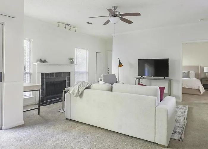 Landing Modern With Amazing Amenities Winston-Salem